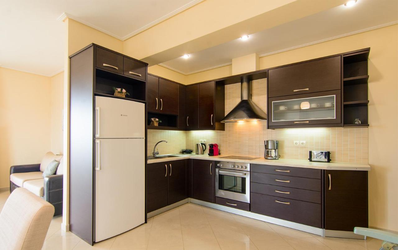 Aristea Apartments Palaiochora Ngoại thất bức ảnh