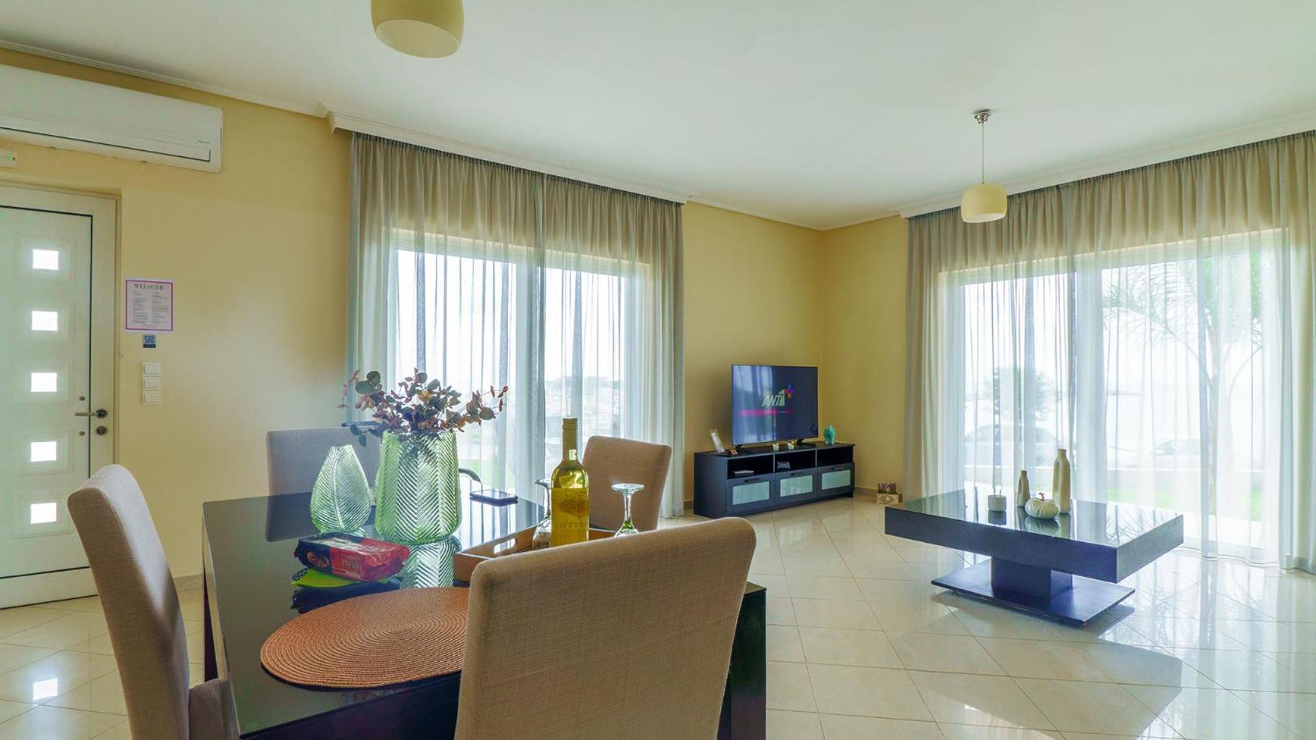 Aristea Apartments Palaiochora Ngoại thất bức ảnh